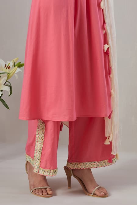 Shop Grass & Sunshine Pink Cotton Lace, Beads, Tassels V-neck Yoke Embroidered Kurta Pant Set Online at Aza Fashions Shop_Grass & Sunshine_Pink Cotton Lace, Beads, Tassels V-neck Yoke Embroidered Kurta Pant Set _Online_at_Aza_Fashions
