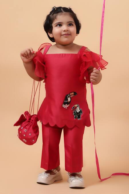 House Of Tushaom_Red Chanderi Embroidered Sequin Bird Short Kurta With Pant_at_Aza_Fashions