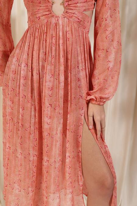 Rirasa_Pink Georgette Plunge Neck Gerbera Floral Print Slit Dress _at_Aza_Fashions
