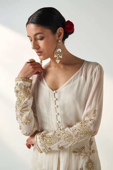 Buy_Studio Bagechaa_Ivory Georgette, Cotton Embroidery V-neck Tara Kurta Sharara Set _Online_at_Aza_Fashions