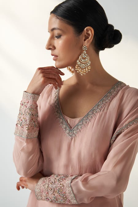 Buy Studio Bagechaa Pink Organza, Chanderi, Cotton, Silk Pakhi Blossom Neckline Kurta Pant Set Online at Aza Fashions Buy_Studio Bagechaa_Pink Organza, Chanderi, Cotton, Silk Pakhi Blossom Neckline Kurta Pant Set _Online_at_Aza_Fashions
