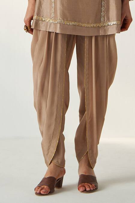 Studio Bagechaa Brown Chanderi, Linen Sequins, Pihu Damask Dori Short Kurta With Tulip Pant Online at Aza Fashions Studio Bagechaa_Brown Chanderi, Linen Sequins, Pihu Damask Dori Short Kurta With Tulip Pant _Online_at_Aza_Fashions