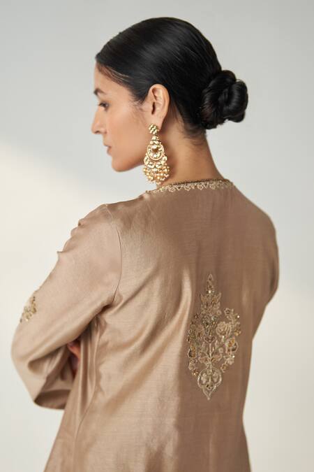 Shop Studio Bagechaa Brown Chanderi, Linen Sequins, Pihu Damask Dori Short Kurta With Tulip Pant Online at Aza Fashions Shop_Studio Bagechaa_Brown Chanderi, Linen Sequins, Pihu Damask Dori Short Kurta With Tulip Pant _Online_at_Aza_Fashions