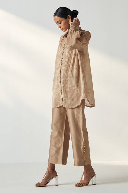 Studio Bagechaa Beige Organza, Cotton Embroidery Collared Oorvi Wild Blossom Shirt Pant Set at Aza Fashions Studio Bagechaa_Beige Organza, Cotton Embroidery Collared Oorvi Wild Blossom Shirt Pant Set _at_Aza_Fashions