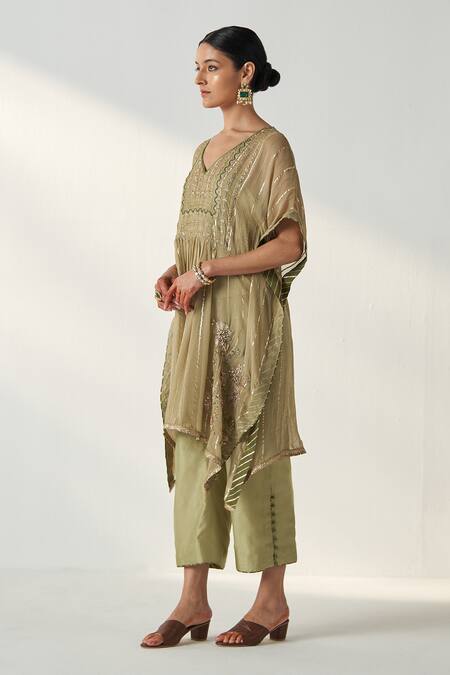 Buy Studio Bagechaa Green Georgette, Chanderi, Cotton Embroidery V-neck Rabhya Florence Kaftan Set Online at Aza Fashions Buy_Studio Bagechaa_Green Georgette, Chanderi, Cotton Embroidery V-neck Rabhya Florence Kaftan Set _Online_at_Aza_Fashions