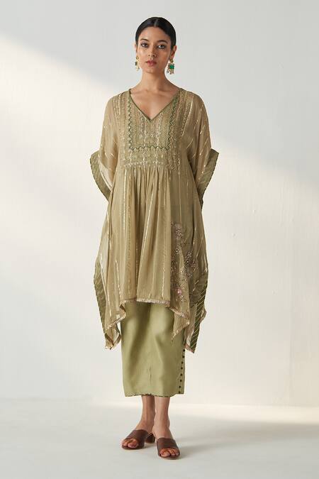 Shop Studio Bagechaa Green Georgette, Chanderi, Cotton Embroidery V-neck Rabhya Florence Kaftan Set Online at Aza Fashions Shop_Studio Bagechaa_Green Georgette, Chanderi, Cotton Embroidery V-neck Rabhya Florence Kaftan Set _Online_at_Aza_Fashions