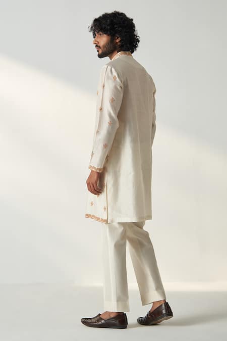 Shop_Studio Bagechaa_Ivory Chanderi Silk Embroidery Khush Dori Kurta Set With Stole _Online_at_Aza_Fashions