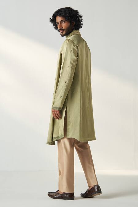 Shop Studio Bagechaa Green Chanderi Silk Embroidery Nayaan Mirror Kurta Set With Stole at Aza Fashions Shop_Studio Bagechaa_Green Chanderi Silk Embroidery Nayaan Mirror Kurta Set With Stole _at_Aza_Fashions