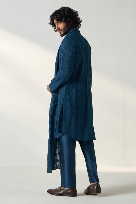 Buy_Studio Bagechaa_Blue Chanderi Silk Embroidery Ayaan Mirror Kurta Set With Stole_Online_at_Aza_Fashions