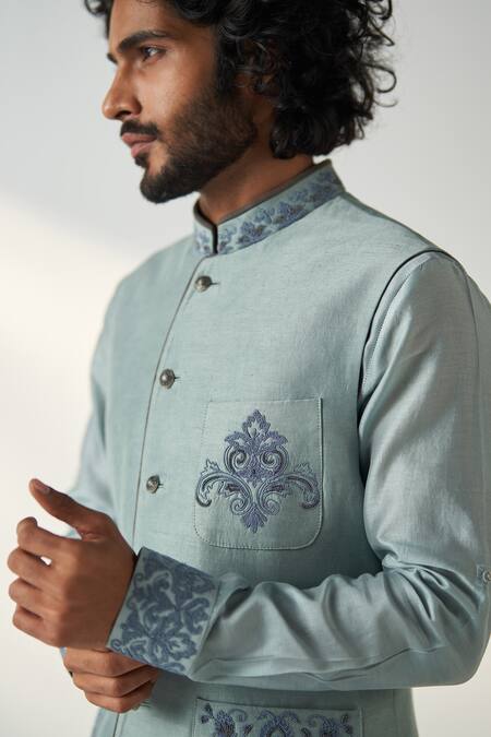 Studio Bagechaa Gray Chanderi Silk, Linen, Satin Embroidery Grey Dori Kurta Set With Bundi Online at Aza Fashions Studio Bagechaa_Gray Chanderi Silk, Linen, Satin Embroidery Grey Dori Kurta Set With Bundi_Online_at_Aza_Fashions