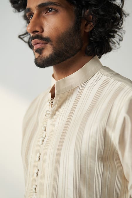 Studio Bagechaa_Ivory Chanderi Silk Aman Pintuck Detailed Kurta With Pant _Online_at_Aza_Fashions