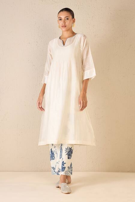 Buy Shivani Bhargava Ivory Chanderi Printed Floral Round Neck Choga Online at Aza Fashions Buy_Shivani Bhargava_Ivory Chanderi Printed Floral Round Neck Choga _Online_at_Aza_Fashions