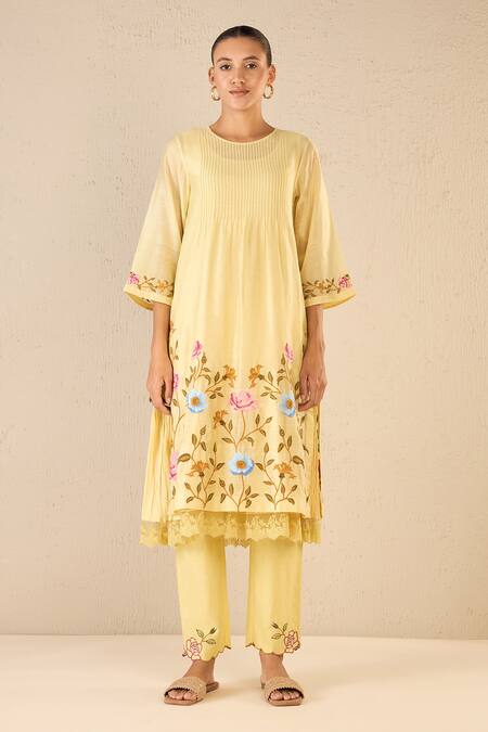 Shivani Bhargava Yellow Chanderi, Cotton Embroidery Round Neck Gardenia Charm Kurta Pant Set Online at Aza Fashions Shivani Bhargava_Yellow Chanderi, Cotton Embroidery Round Neck Gardenia Charm Kurta Pant Set _Online_at_Aza_Fashions