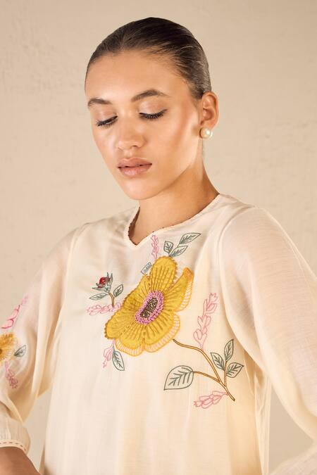 Shop Shivani Bhargava Ivory Chanderi, Cotton Embroidery Round Neck Petal Patch Kurta Pant Set Online at Aza Fashions Shop_Shivani Bhargava_Ivory Chanderi, Cotton Embroidery Round Neck Petal Patch Kurta Pant Set _Online_at_Aza_Fashions