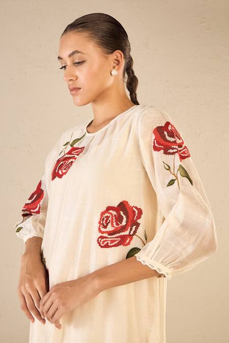Buy Shivani Bhargava Ivory Chanderi Applique Embroidered Floral Round Royal Rose Kurta Buy_Shivani Bhargava_Ivory Chanderi Applique Embroidered Floral Round Royal Rose Kurta