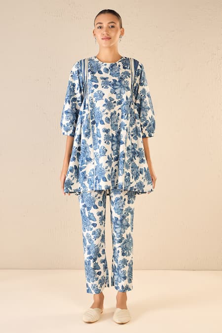 Shivani Bhargava Blue Cotton Printed Floral Round Blossom Gathered Tunic And Pant Set Online at Aza Fashions Shivani Bhargava_Blue Cotton Printed Floral Round Blossom Gathered Tunic And Pant Set _Online_at_Aza_Fashions