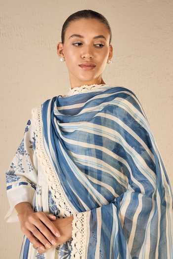 Shivani Bhargava_Blue Chanderi, Cotton Lace V-neck Floral Fantasy Print Anarkali Set _at_Aza_Fashions