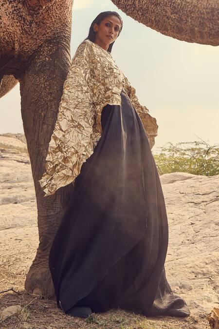 Ritika Arya Jain_Gold Organza, Satin V-neck Cleopatra Solid Top _Online_at_Aza_Fashions