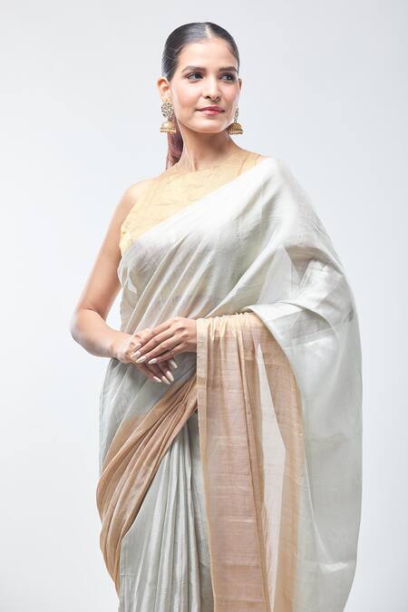 Buy_Sheela Suthar_Gold Handloom Cotton Light Suvarna Saree With Running Blouse _Online_at_Aza_Fashions