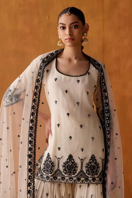 Buy_Preevin_Black Cotton, Tulle, Net Embroidery, Damask Thread And Work Kurta Sharara Set _Online_at_Aza_Fashions