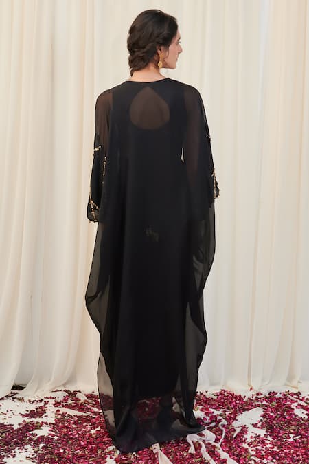 Rirasa Sampata Pintuck Draped Dress With Cape 