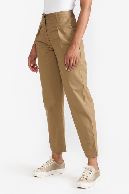Shop Perona Brown Cotton Solid Alessia Front Pleat Pant Online at Aza Fashions Shop_Perona_Brown Cotton Solid Alessia Front Pleat Pant _Online_at_Aza_Fashions