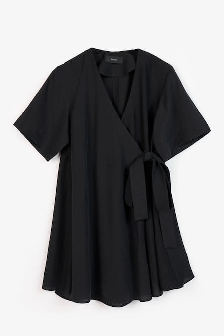 Buy Perona Black Cotton Solid V Neck Clara Tie-up Waist Dress Buy_Perona_Black Cotton Solid V Neck Clara Tie-up Waist Dress