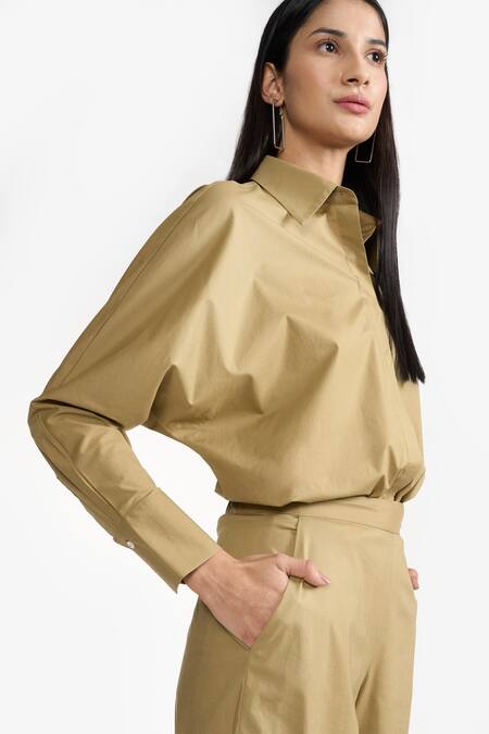 Shop Perona Green Cotton Plain Collared Neck Kimiko Shirt Online at Aza Fashions Shop_Perona_Green Cotton Plain Collared Neck Kimiko Shirt _Online_at_Aza_Fashions