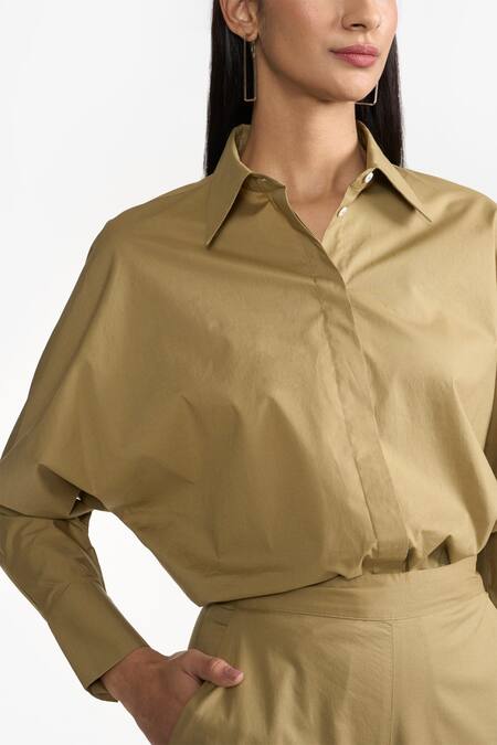 Perona Green Cotton Plain Collared Neck Kimiko Shirt at Aza Fashions Perona_Green Cotton Plain Collared Neck Kimiko Shirt _at_Aza_Fashions