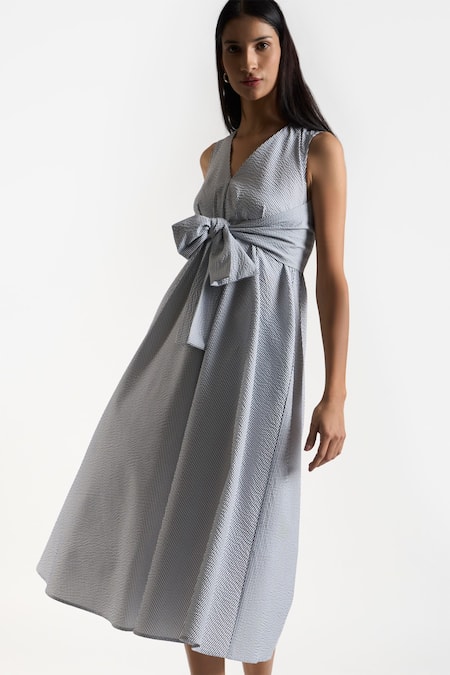 Buy Perona Blue Cotton Stripe V Neck Pattern Belted Dress Online at Aza Fashions Buy_Perona_Blue Cotton Stripe V Neck Pattern Belted Dress _Online_at_Aza_Fashions