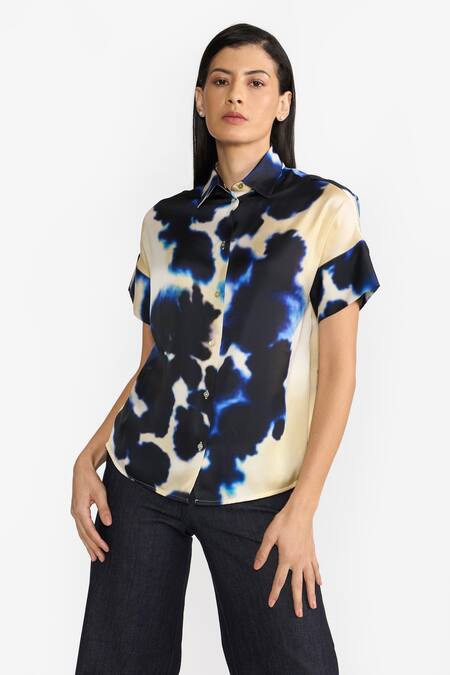 Perona Multi Color Cotton Print Abstract Collared Neck Monroe Shirt Online at Aza Fashions Perona_Multi Color Cotton Print Abstract Collared Neck Monroe Shirt _Online_at_Aza_Fashions