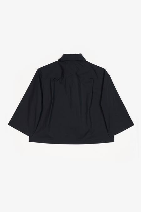 Shop_Perona_Black Cotton Plain Collared Neck Penny Cropped Shirt 