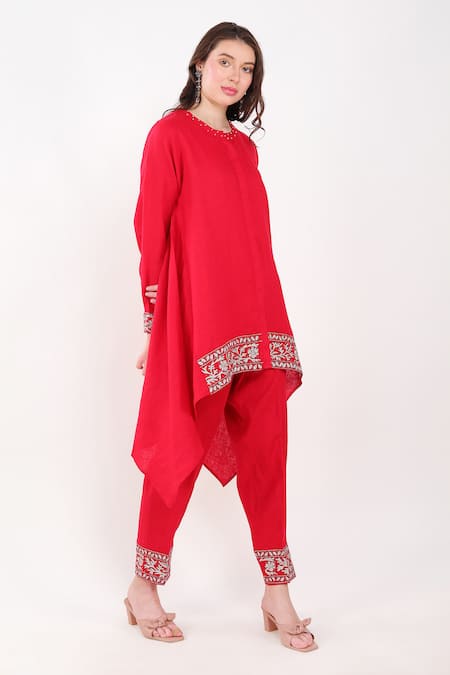 Shop Linen Bloom Red Linen Zari Round Neck Placement Embroidered Kurta And Pant Set Online at Aza Fashions Shop_Linen Bloom_Red Linen Zari Round Neck Placement Embroidered Kurta And Pant Set _Online_at_Aza_Fashions