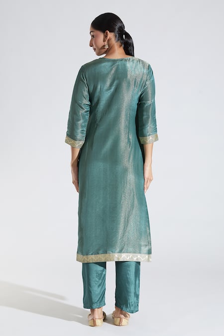 Samyukta Singhania Flower Jaal Pattern Straight Kurta Pant Set 