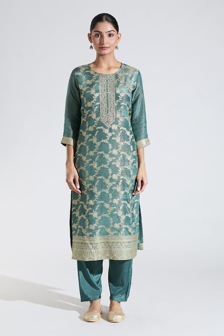 Samyukta Singhania_Green Tissue, Satin Embroidery Round Flower Jaal Pattern Straight Kurta Pant Set _Online_at_Aza_Fashions