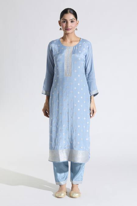 Samyukta Singhania Blue Muslin, Satin Embroidery Round Straight Floret Butti Pattern Kurta Pant Set Online at Aza Fashions Samyukta Singhania_Blue Muslin, Satin Embroidery Round Straight Floret Butti Pattern Kurta Pant Set_Online_at_Aza_Fashions