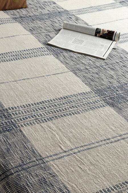 Shop Design Gaatha Cream 100% Cotton Print Handwoven Chequered Pattern Bed Cover at Aza Fashions Shop_Design Gaatha_Cream 100% Cotton Print Handwoven Chequered Pattern Bed Cover_at_Aza_Fashions