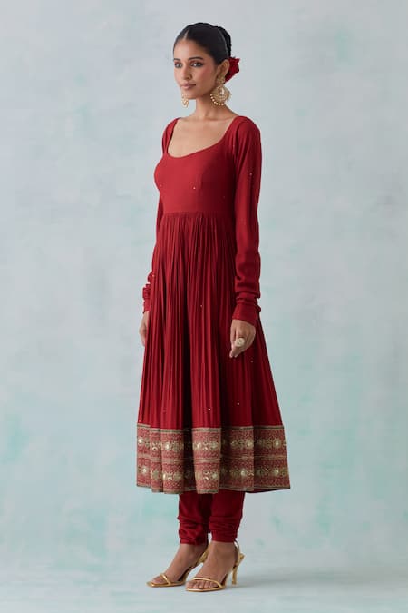 Buy Ikshita Choudhary Red Tissue, Organza, Cotton Sequins Plunge Hand Embroidered Hem Anarkali Set Online at Aza Fashions Buy_Ikshita Choudhary_Red Tissue, Organza, Cotton Sequins Plunge Hand Embroidered Hem Anarkali Set _Online_at_Aza_Fashions