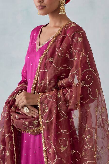 Ikshita Choudhary Magenta Satin, Organza Embroidery, Sequins V-neck Hand Kurta Sharara Set at Aza Fashions Ikshita Choudhary_Magenta Satin, Organza Embroidery, Sequins V-neck Hand Kurta Sharara Set _at_Aza_Fashions