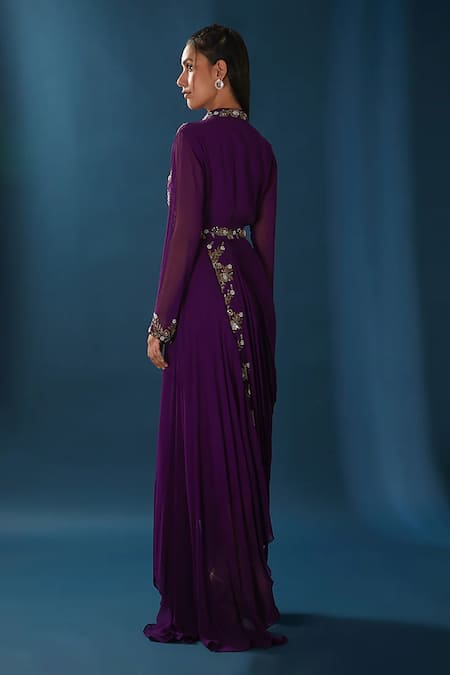 Baidehi Placement Hand Embroidered Gown With Belt 