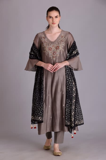 Suvastram Embroidered Kurta Pant Set 