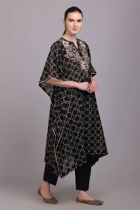 Shop_Suvastram_Black Chanderi Silk, Cotton Embroidery, Sequins Geometric Print Kaftan Pant Set _Online_at_Aza_Fashions