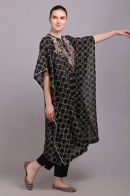 Buy_Suvastram_Black Chanderi Silk, Cotton Embroidery, Sequins Geometric Print Kaftan Pant Set 
