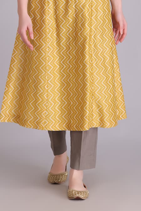 Buy Suvastram Yellow Chanderi Silk, Cotton Sequins, Tassels A-line Embroidered Kurta Pant Set Online at Aza Fashions Buy_Suvastram_Yellow Chanderi Silk, Cotton Sequins, Tassels A-line Embroidered Kurta Pant Set _Online_at_Aza_Fashions