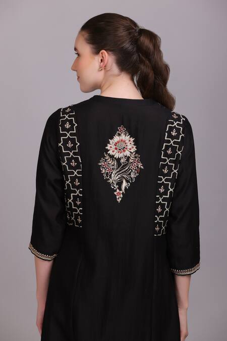 Shop_Suvastram_Black Chanderi Silk, Cotton Sequins Split V-neck Embroidered Kurta Pant Set _Online_at_Aza_Fashions