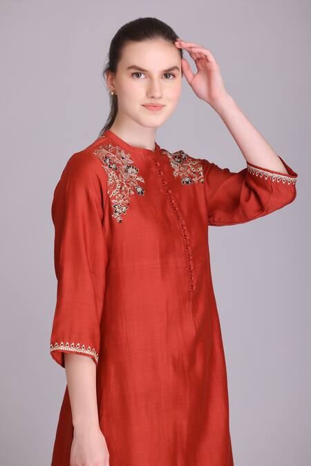 Buy_Suvastram_Orange Chanderi Silk, Cotton Sequins A-line Thread Embroidered Kurta Pant Set 