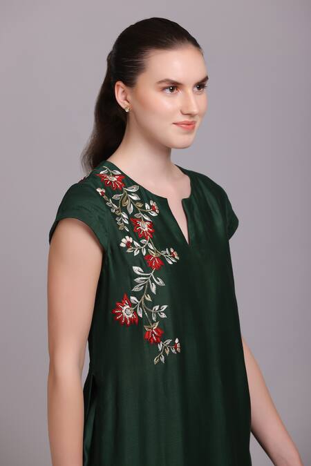 Suvastram_Emerald Green Chanderi Silk, Cotton, Brocade Embroidery, Placed Kurta Skirt Set _at_Aza_Fashions