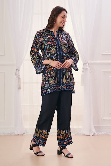 Shop_Taroob_Black Silk, Linen Embroidery Split V-neck Safari Kurta And Pant Set
