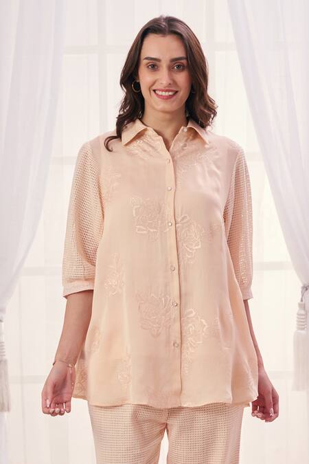 Buy_Taroob_Pink Silk Cotton Blend Embroidered Floral Collar Shirt And Pant Set_Online_at_Aza_Fashions