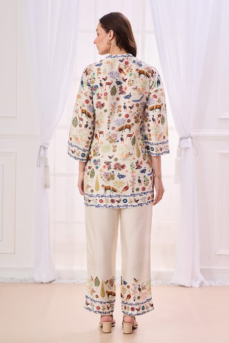 Shop Taroob Cream Silk, Linen Embroidery Split V-neck Safari Work Notched Kurta And Pant Set at Aza Fashions Shop_Taroob_Cream Silk, Linen Embroidery Split V-neck Safari Work Notched Kurta And Pant Set_at_Aza_Fashions